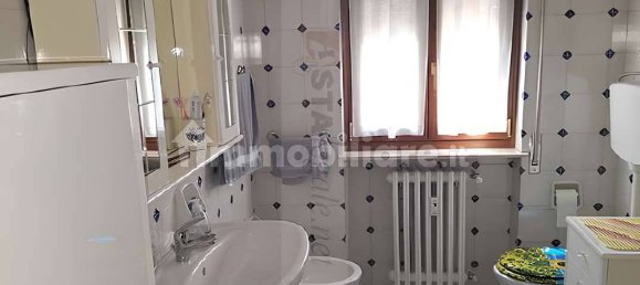 3 rooms Apartment in Voghera, Italy No. 202701 6
