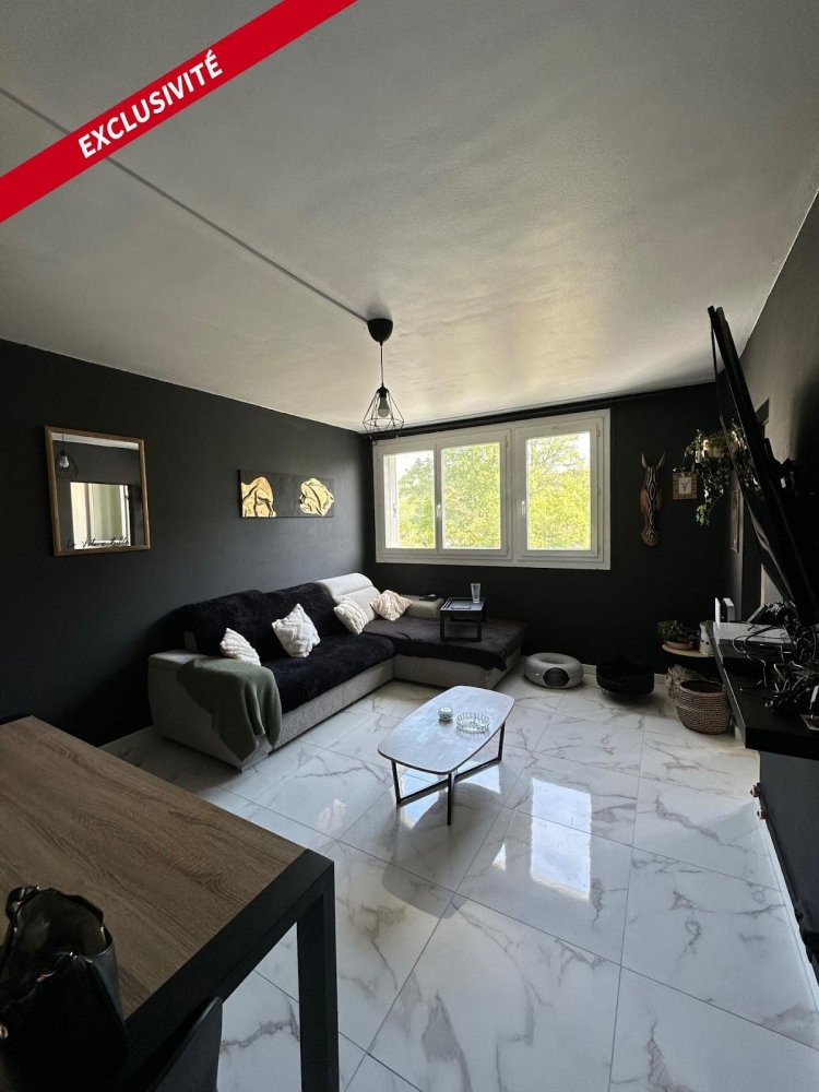 3 bedrooms Apartment in Beauvais, France No. 64827