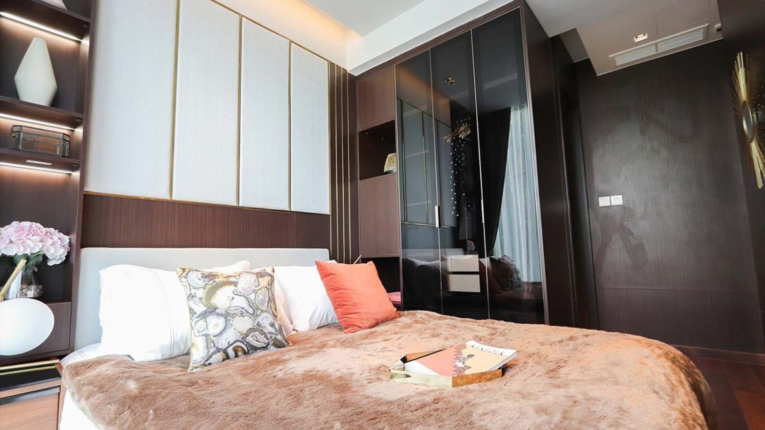 Apartamento com 2 quartos em condomínio em CLOUD RESIDENCES SKV23 Bangkok, Thailand N.º 27956