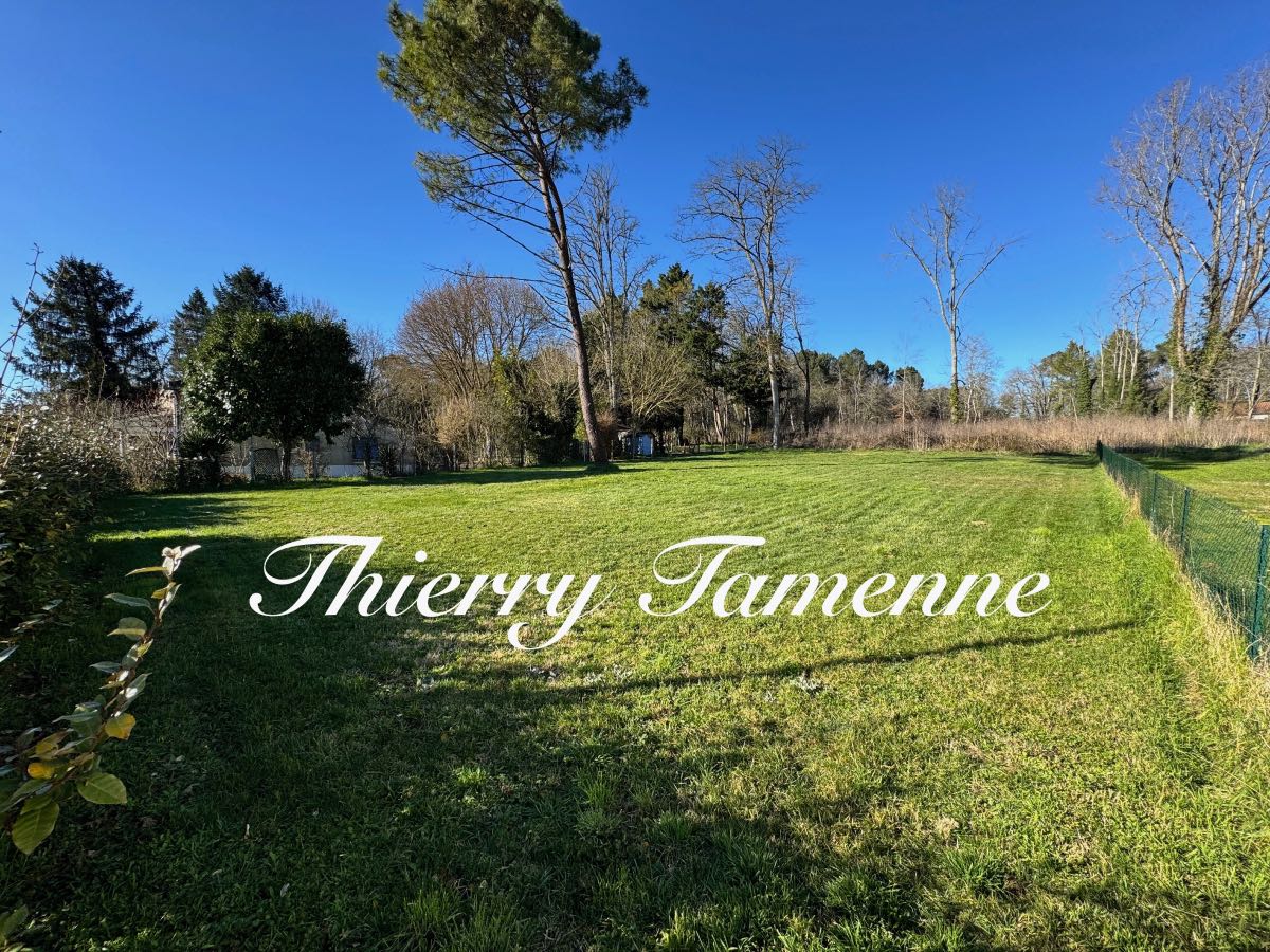 Terreno em Pompiey, France N.º 208252