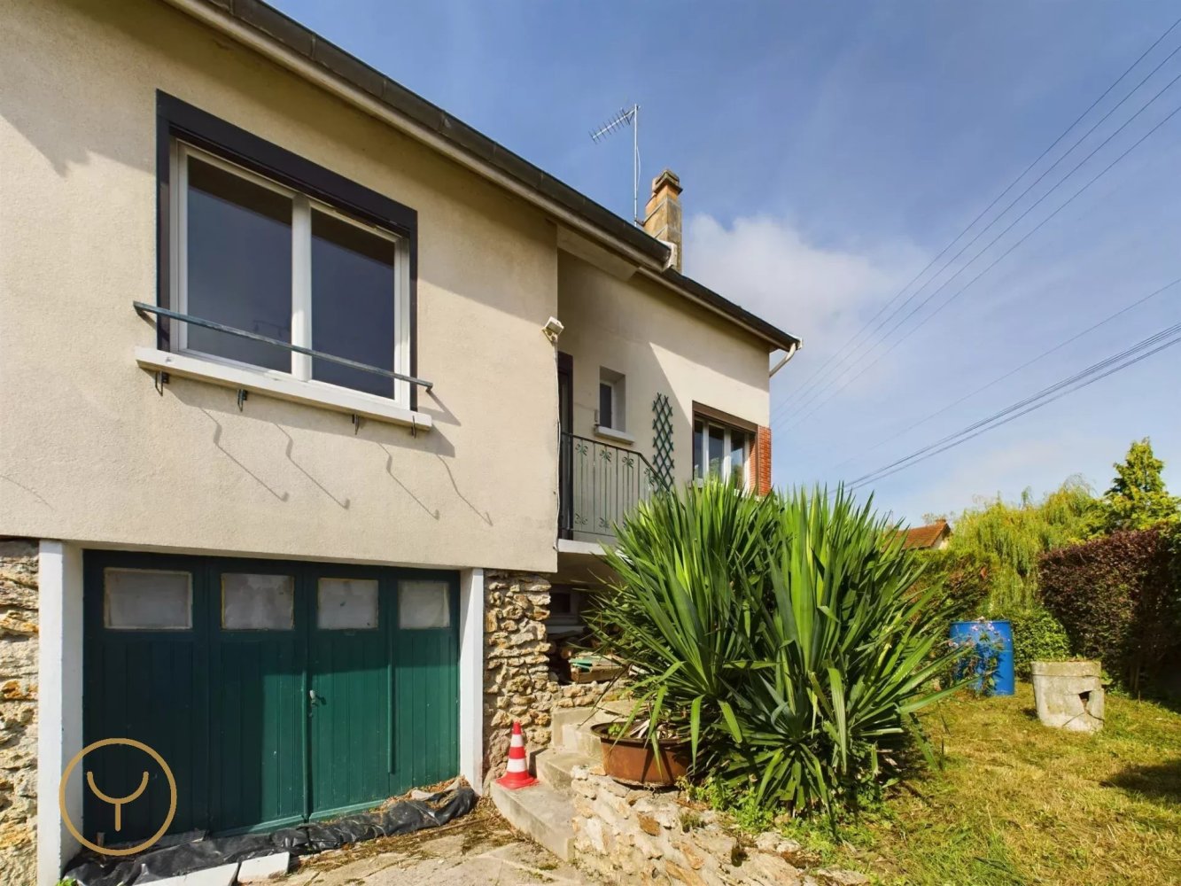 4 bedrooms House in Conflans-sur-Seine, France No. 250405