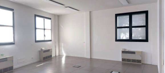 Bureau à San Lazzaro di Savena, Italy 60m² No. 323911 4