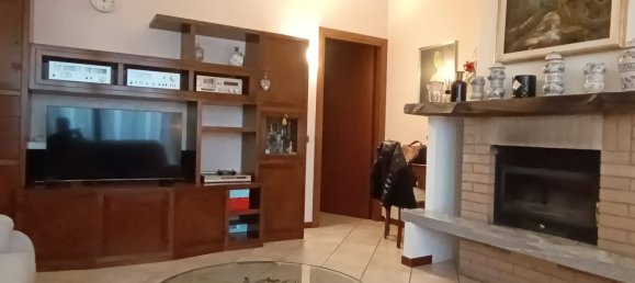 Villa T4 em Solbiate con Cagno, Italy N.º 362310 13