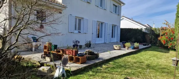 Casa de 5 dormitorios en Voisins-le-Bretonneux, France No. 144079 7