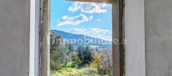 Дом с 2 спальнями в Кортона, Италия № 78860 4