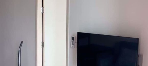 Кондоминиум с 1 спальней в Дин Даенг, Таиланд № 10027 2