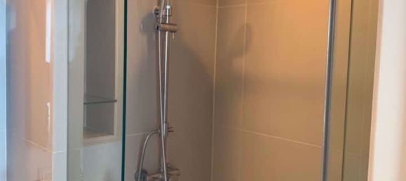 Кондоминиум с 1 спальней в Дин Даенг, Таиланд № 10027 7