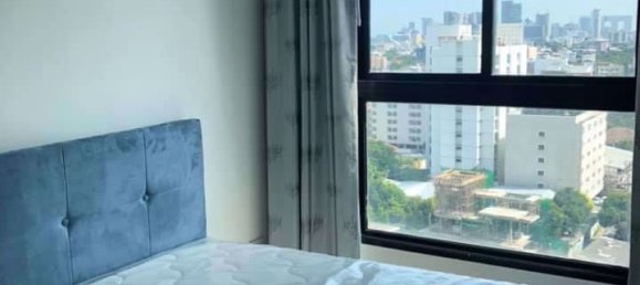 Кондоминиум с 1 спальней в Дин Даенг, Таиланд № 10027 5