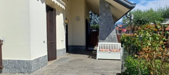 7 bedrooms Villa in Lambrugo, Italy No. 362318 47