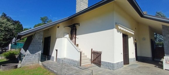 7 bedrooms Villa in Lambrugo, Italy No. 362318 45