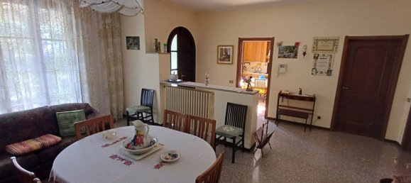 7 bedrooms Villa in Lambrugo, Italy No. 362318 9