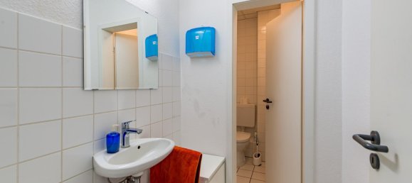 2غرفة عقار تجاري في Frankfurt am Main, Germany رقم 367788 11