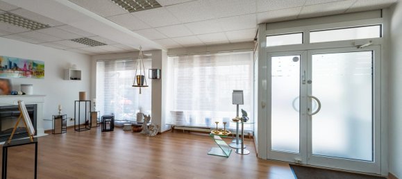 2غرفة عقار تجاري في Frankfurt am Main, Germany رقم 367788 7