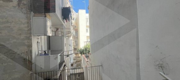 3 rooms Apartment in Bari, Italy No. 26393 24