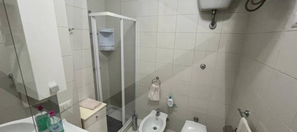 3 rooms Apartment in Bari, Italy No. 26393 14