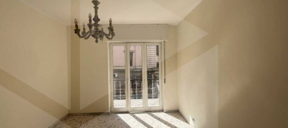 3 rooms Apartment in Bari, Italy No. 26393 9