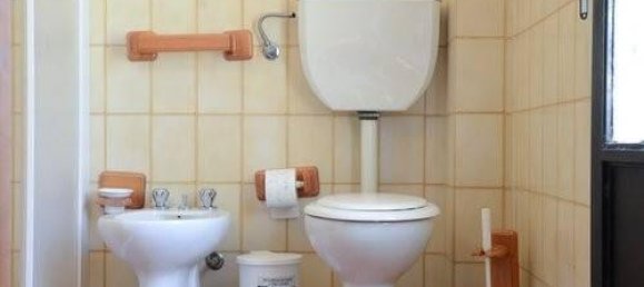 23 rooms House in Suvereto, Italy No. 83999 9