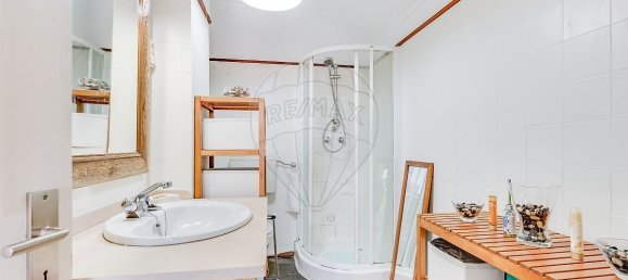 2 Schlafzimmer Doppelhaus in Cascais, Portugal, Nr. 348925 26