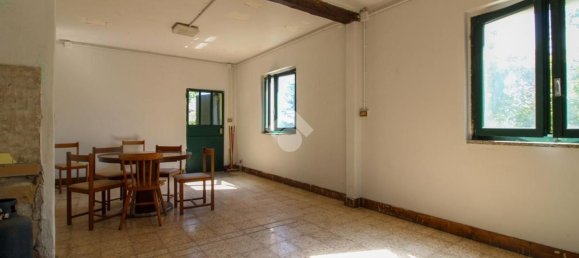 Дом с 4 спальнями в Аньозине, Италия № 364894 34