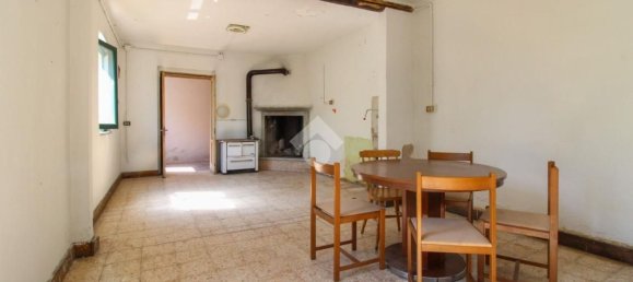 Дом с 4 спальнями в Аньозине, Италия № 364894 44