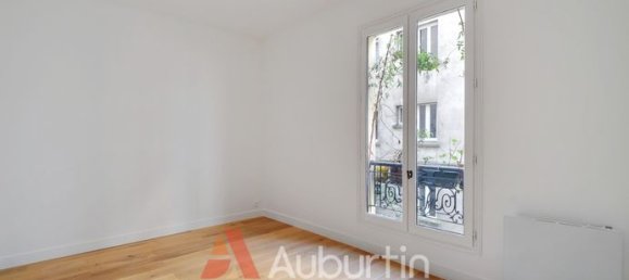 Apartamento de 2 dormitorios en Paris, France No. 312602 5
