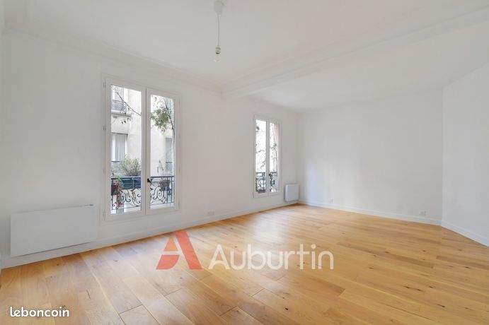 Apartamento de 2 dormitorios en Paris, France No. 312602