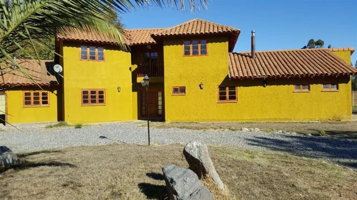 6 bedrooms House in Maule, Chile No. 3027