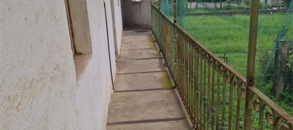 5 rooms House in Suno, Italy No. 111000 2