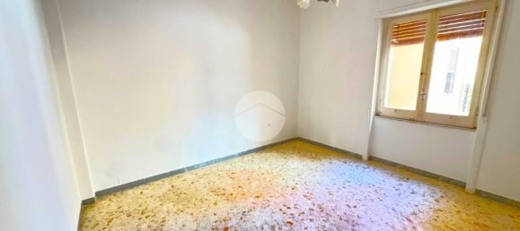 Apartamento de 2 dormitorios en Torre del Greco, Italy No. 310049 15