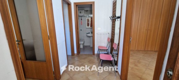 1 bedroom Apartment in Catanzaro, Italy No. 272271 13