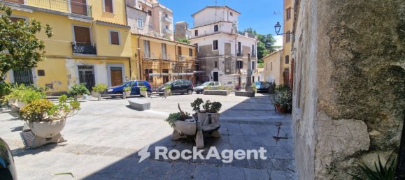 1 bedroom Apartment in Catanzaro, Italy No. 272271 17