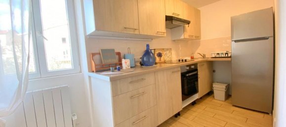 2 rooms Apartment in Levens, France No. 190128 2