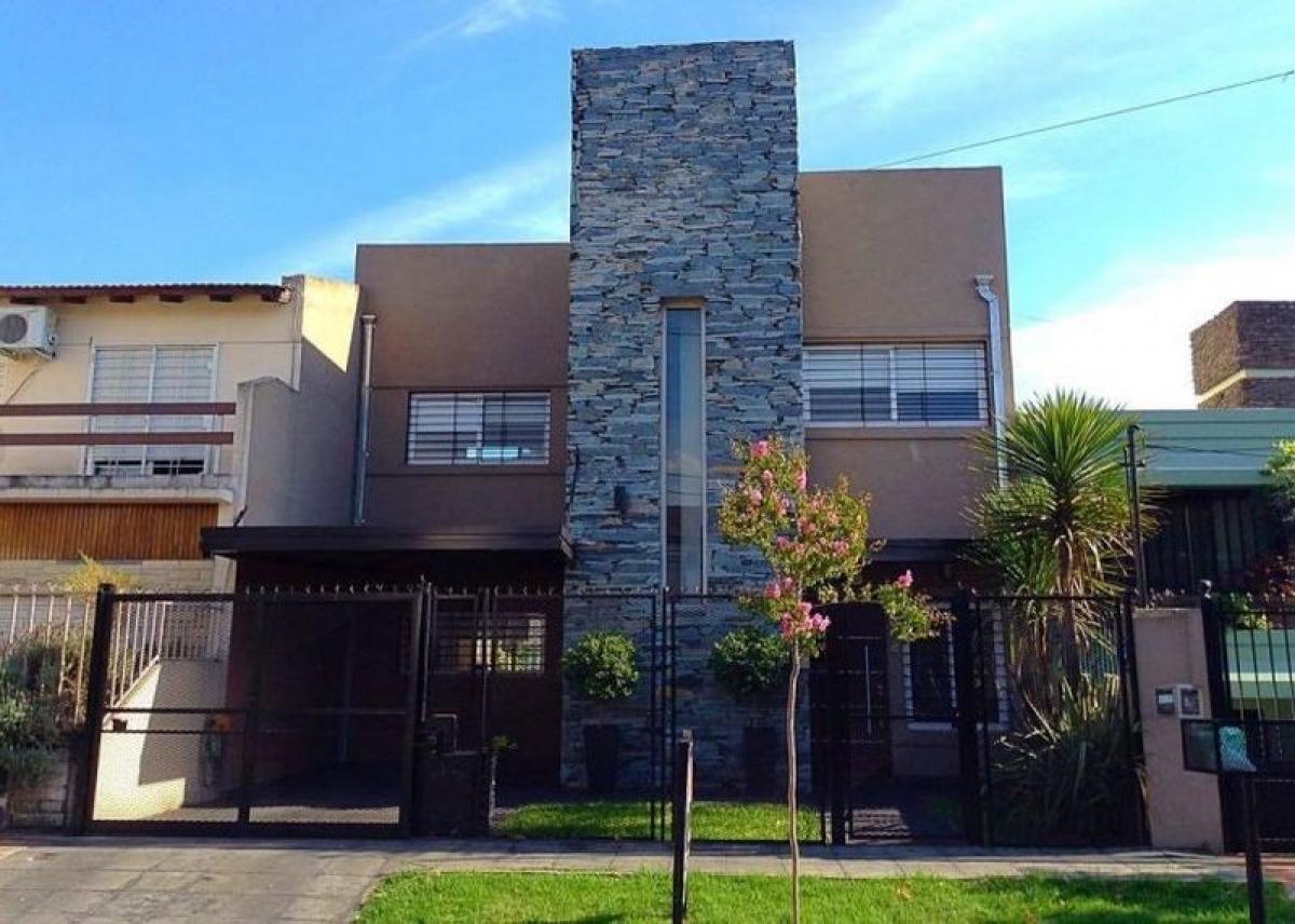 3 Schlafzimmer Haus in Moron, Argentina, Nr. 8367