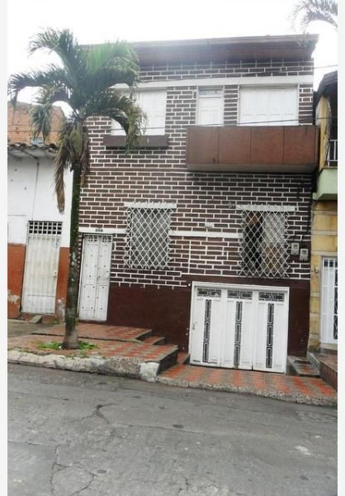 Casa de 10 dormitorios en Antioquia, Colombia No. 4171