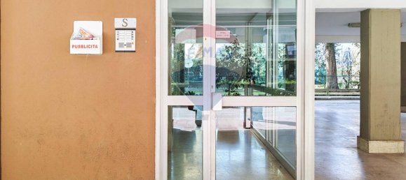 3 rooms Apartment in Bari, Italy No. 230959 38