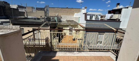 Дом с 6 спальнями в Альтамура, Италия № 322747 22