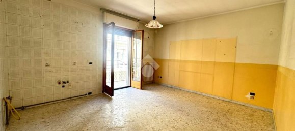 Дом с 6 спальнями в Альтамура, Италия № 322747 3