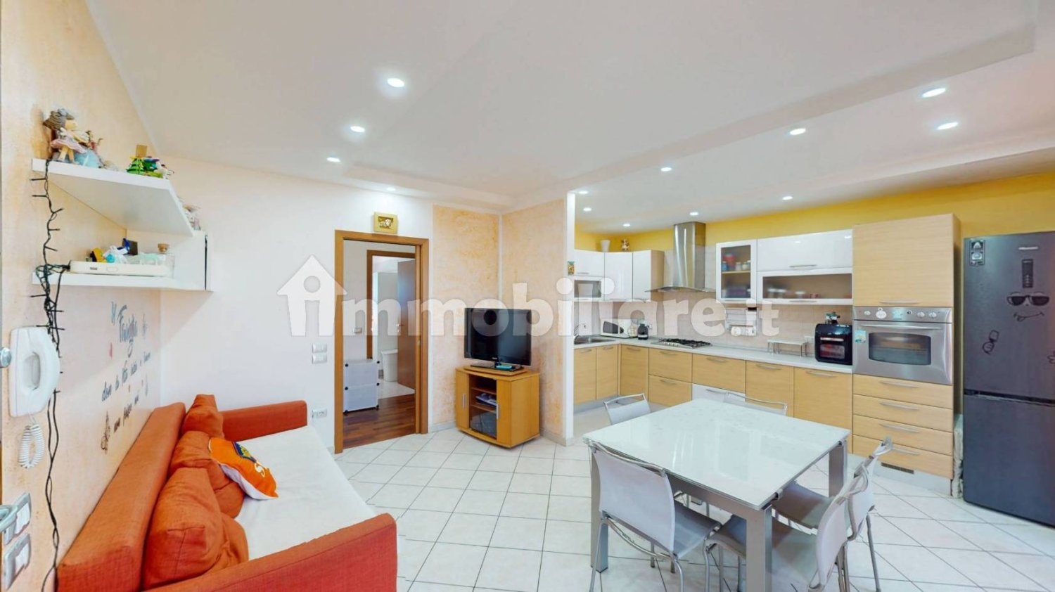 2 Schlafzimmer Wohnung in Agugliano, Italy, Nr. 310260