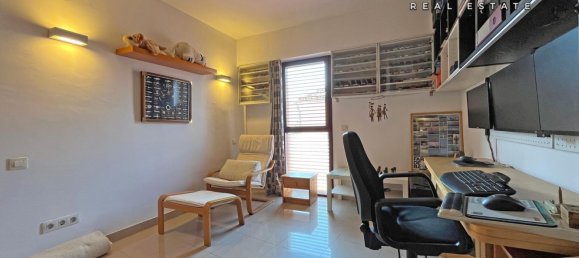 Квартира с 2 спальнями в Пальма-де-Майорка, Испания № 164391 6