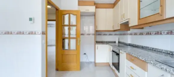 4 bedrooms House in Alcala de Henares, Spain No. 178834 10