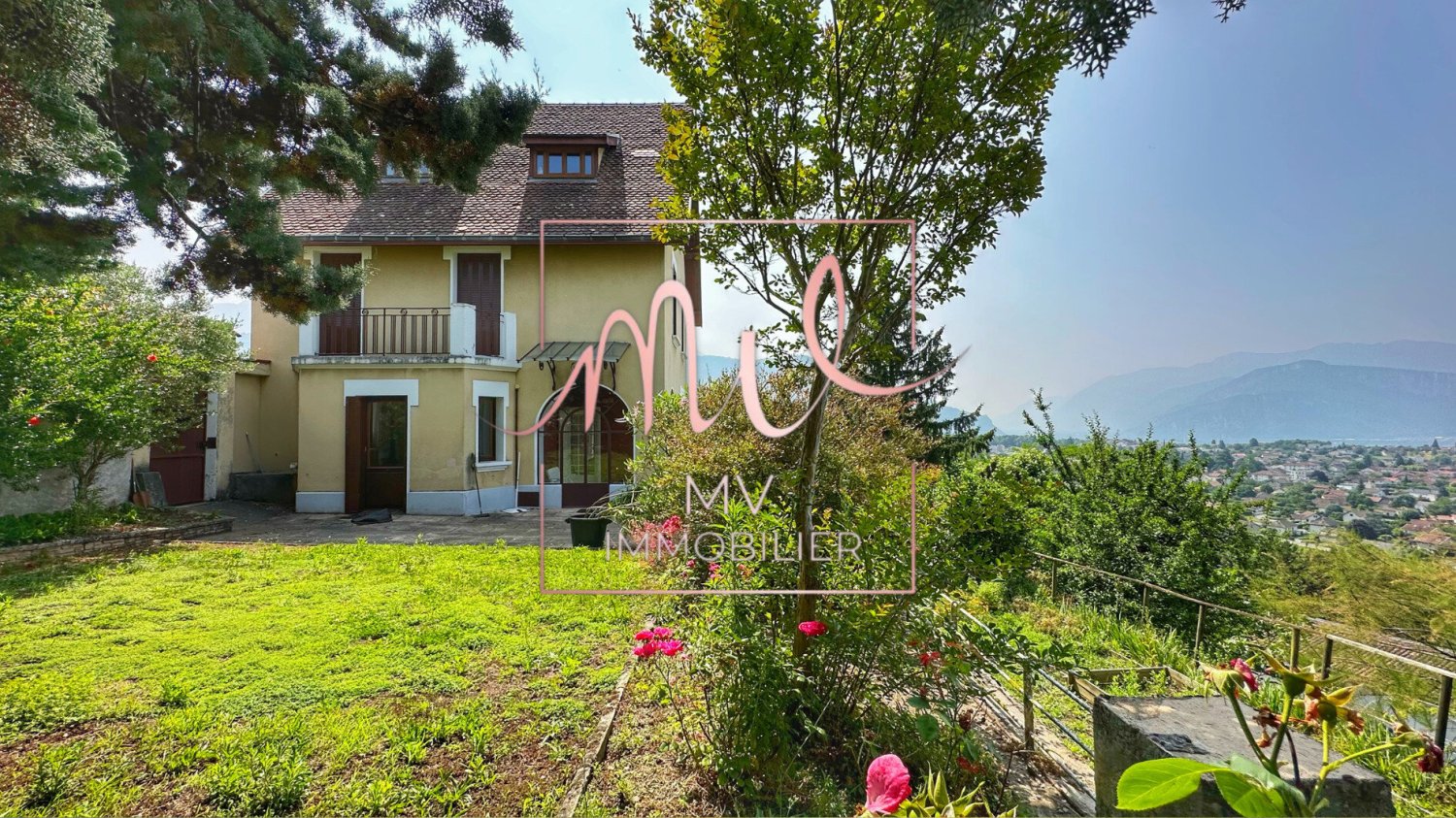 5 غرف نوم منزل في Coublevie, France رقم 202375