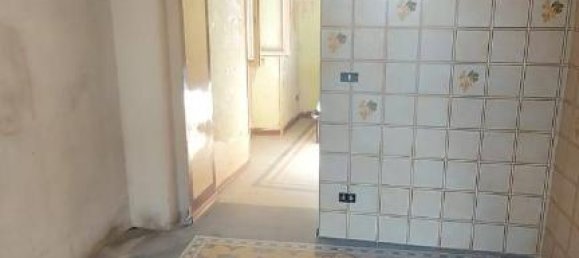 Квартира с 5 комнатами в Гавирате, Италия № 166595 5