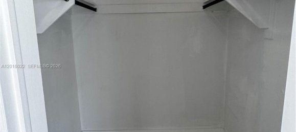 2 dormitorios propiedad comercial en alquiler en Miami, Miami-Dade, Florida, USA № 615232 15