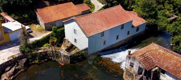 9 bedrooms House in Aguas Santas, Portugal No. 49945 3