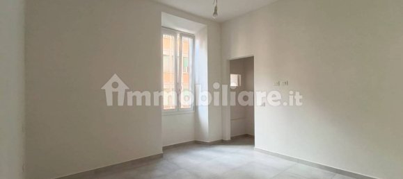 Apartamento de 2 dormitorios en Florence, Italy No. 274604 2