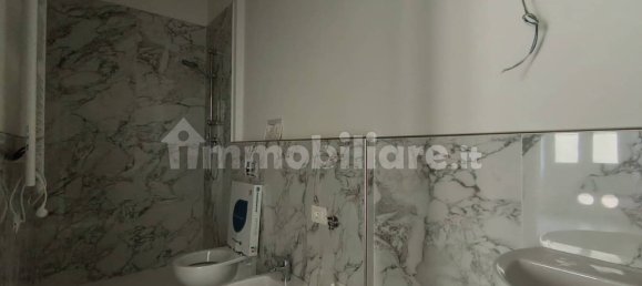 Apartamento de 2 dormitorios en Florence, Italy No. 274604 8