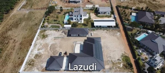 6 bedrooms Villa in Pran Buri, Thailand No. 26611 2