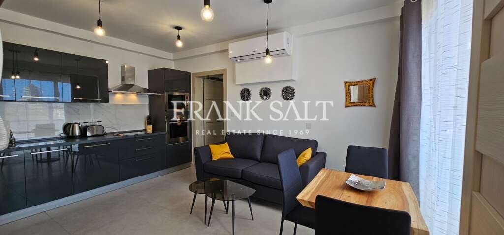 Apartamento de 1 dormitorio en Gzira, Malta No. 5335