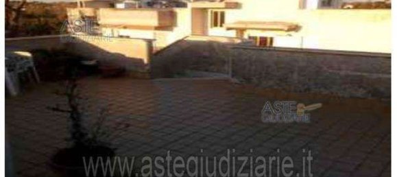 Apartamento de 5 divisões em Nettuno, Italy N.º 32473 8