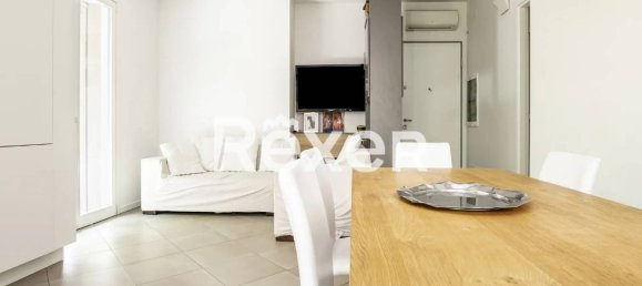 5 rooms Apartment in Bologna, Italy No. 267482 12